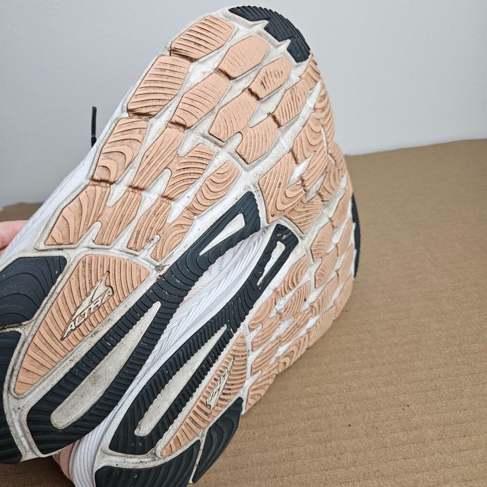 Altra Womens Torin 6 Running Shoes Size 11 White Peach Black ALOA7R78110 Road - Picture 8 of 12